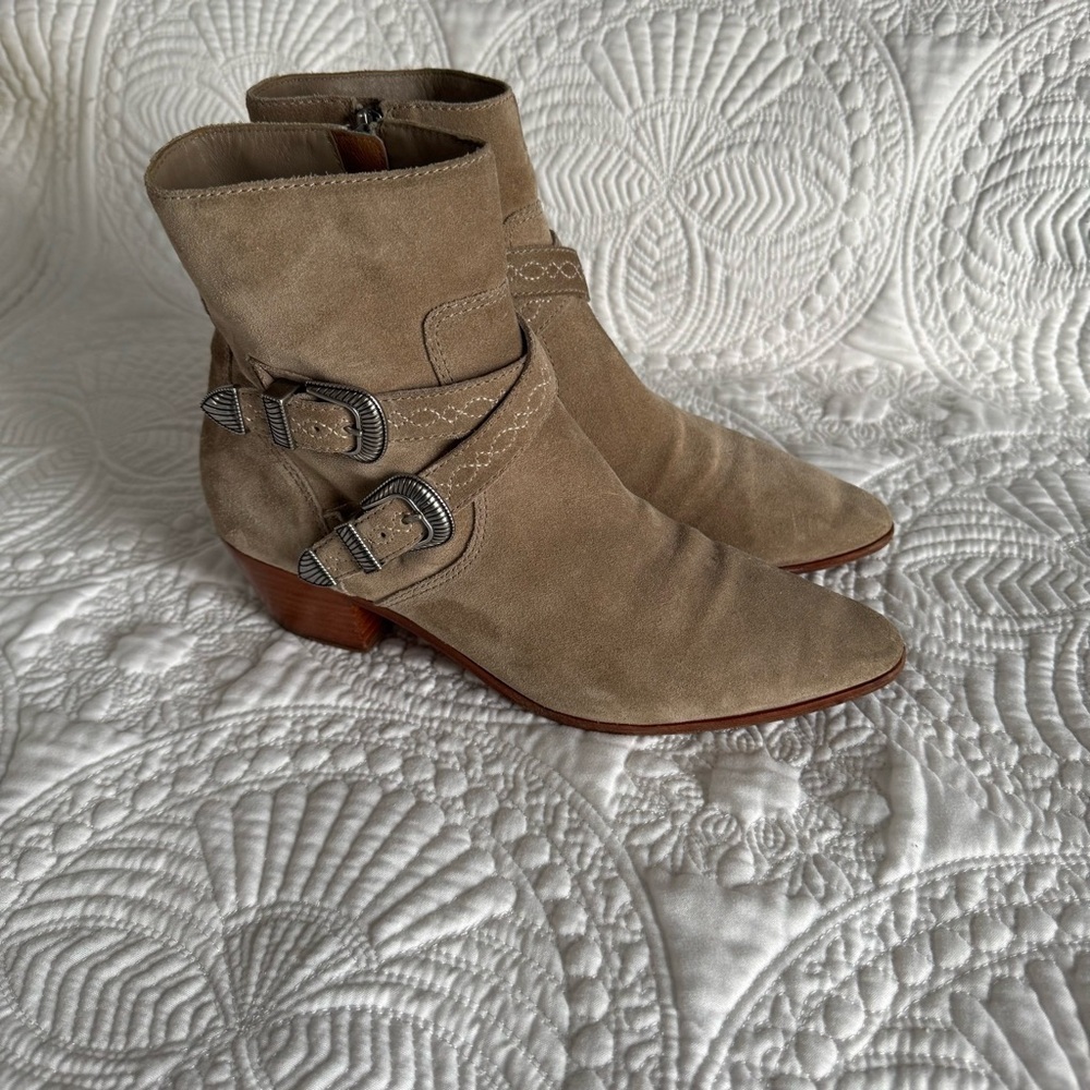 Frye Ellen Buckle Short Suede Leather Short Booties Ash Brown Western Buckles